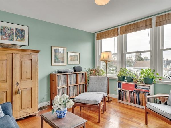 66 Reed St Ct, Unit 3, Cambridge, MA 02140