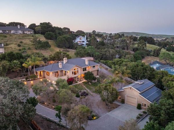 109 Corral De Tierra Road, Salinas, CA 93908