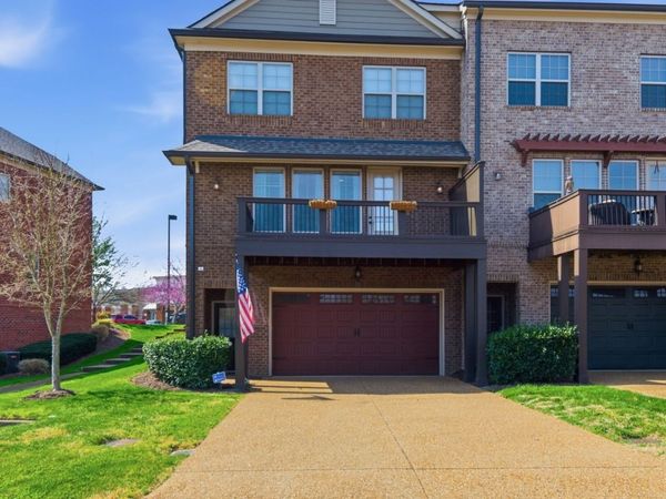 1106 Smokewood Way , Nashville, TN 37221