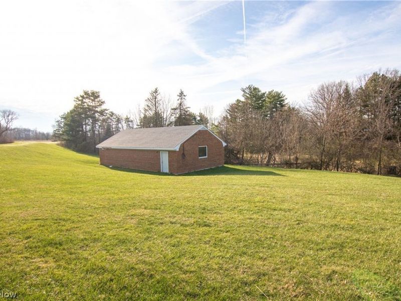 Norwalk Road , Litchfield, OH 44253 Photo 10
