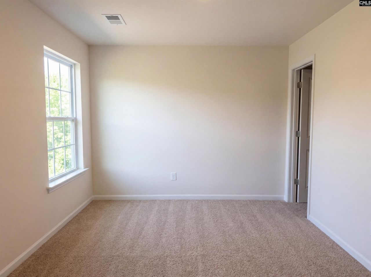 1615 Birch Grain Road Photo 4