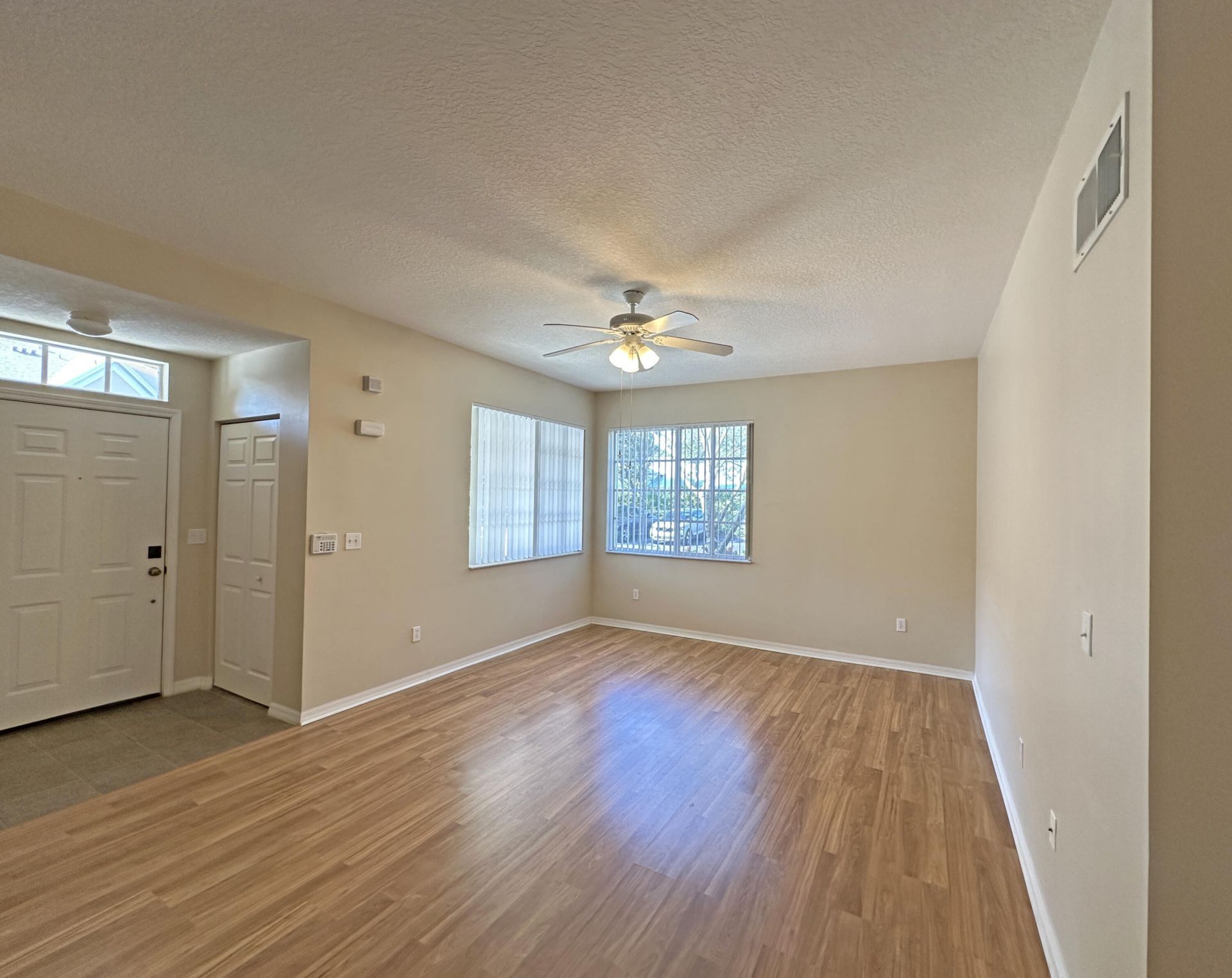 1593 SE Pomeroy Street, Unit 7-4, Stuart, FL 34997 Photo