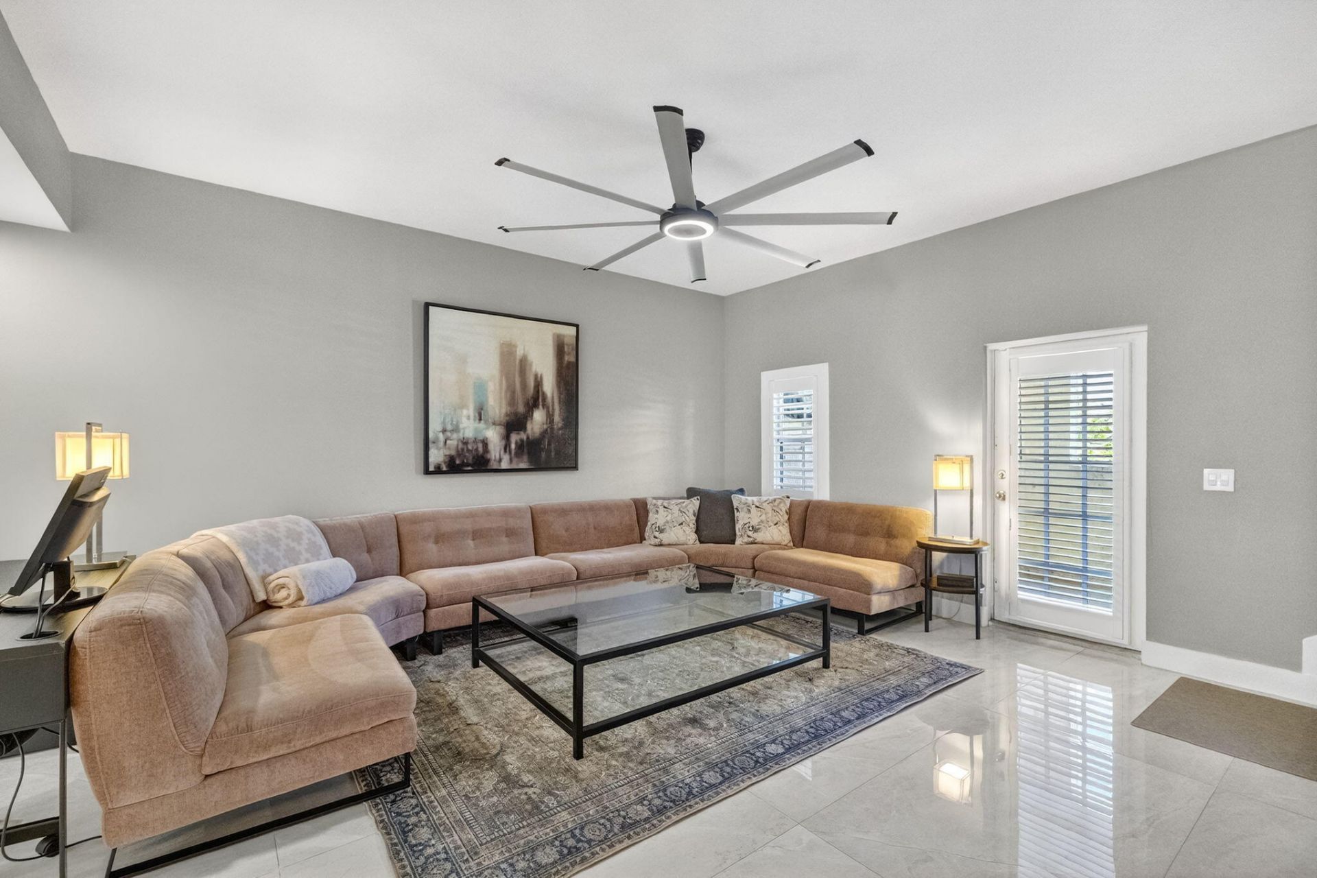 724 SW 1st Avenue, Pompano Beach, FL 33060 Photo