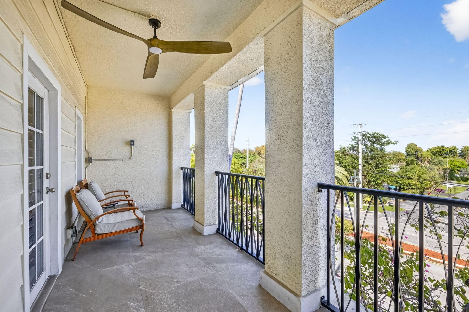 724 SW 1st Avenue, Pompano Beach, FL 33060 Photo