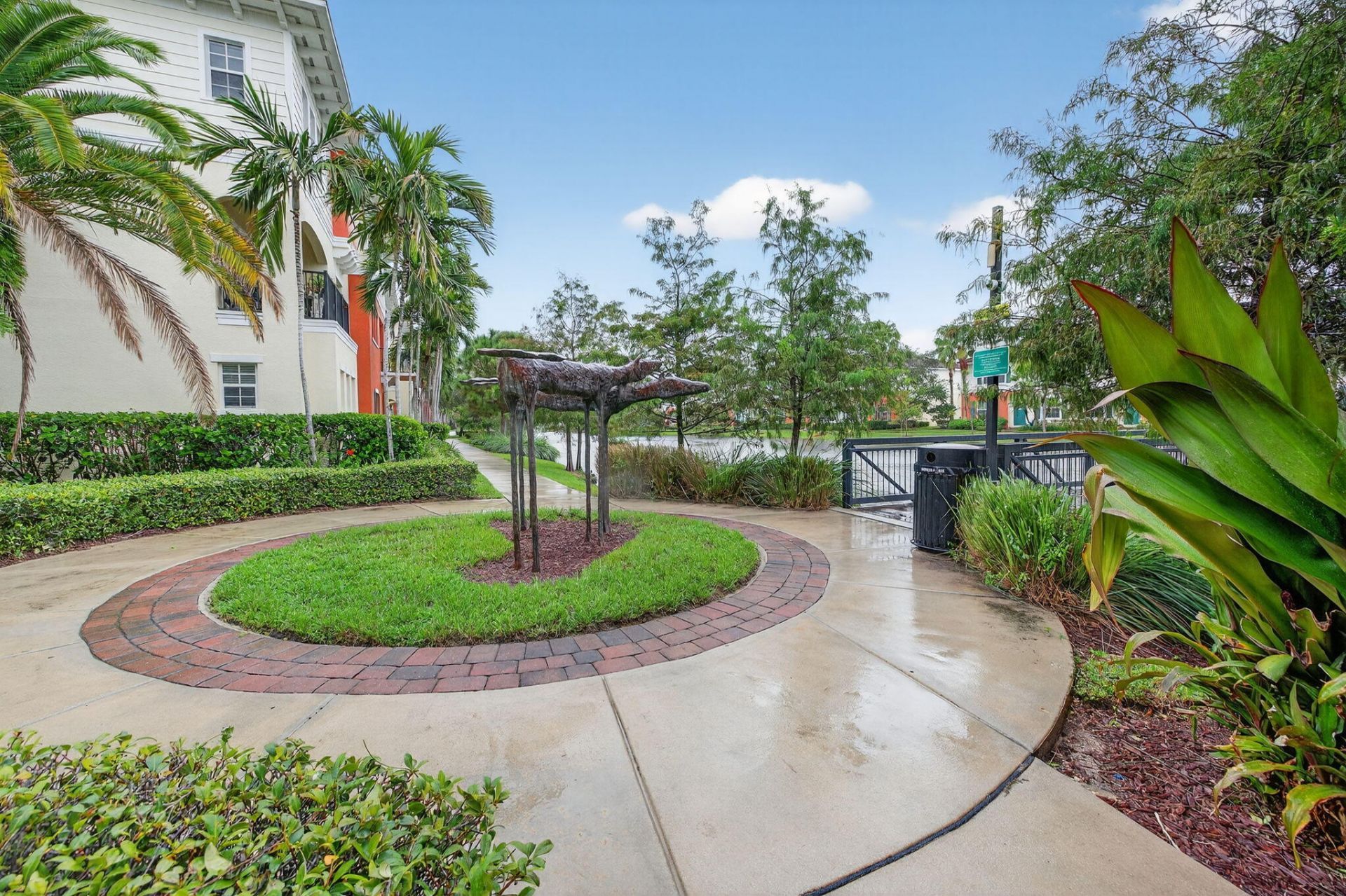 724 SW 1st Avenue, Pompano Beach, FL 33060 Photo