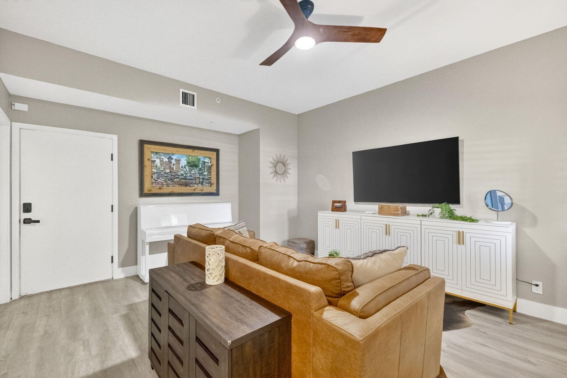 724 SW 1st Avenue, Pompano Beach, FL 33060 Photo