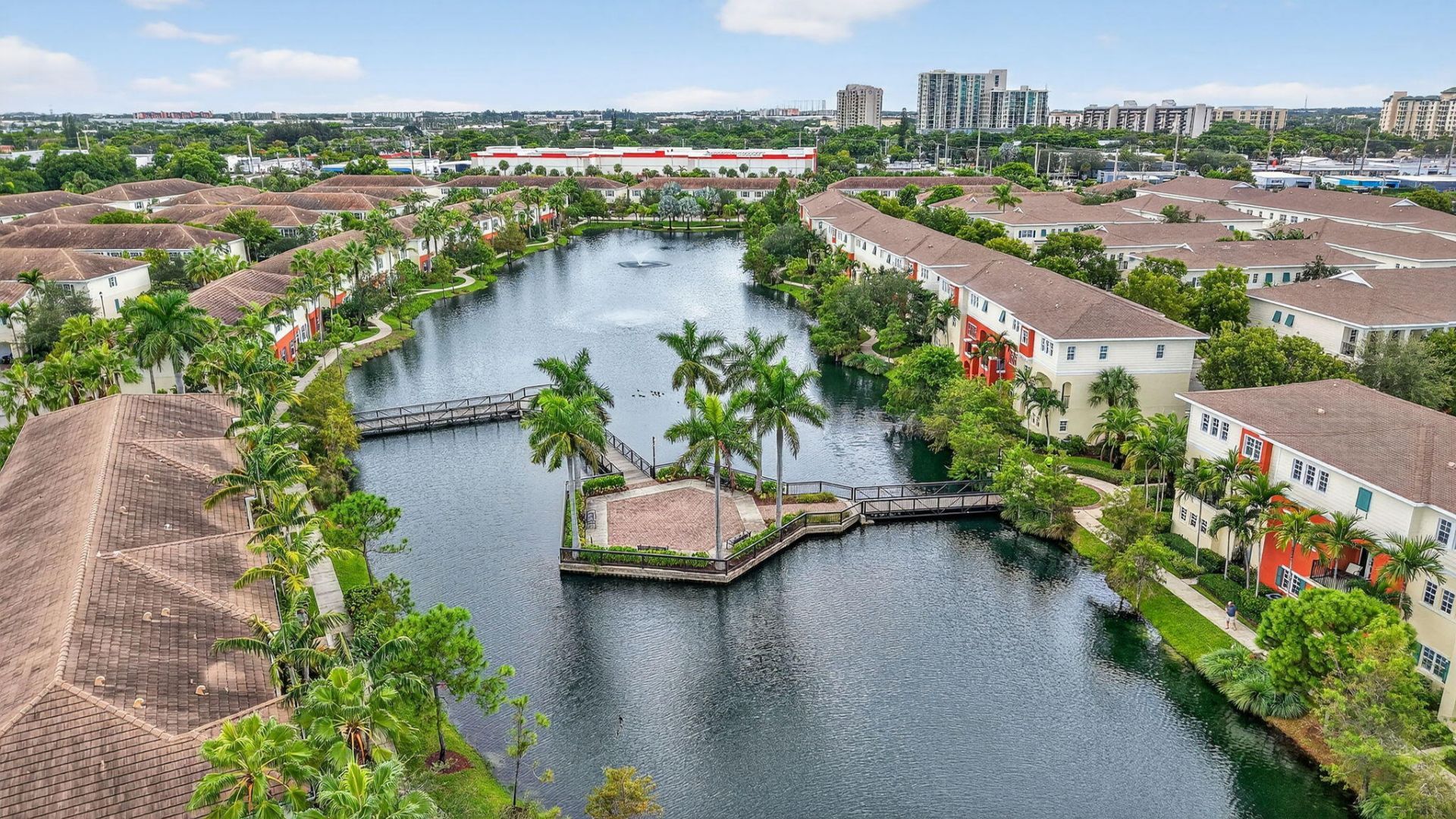 724 SW 1st Avenue, Pompano Beach, FL 33060 Photo