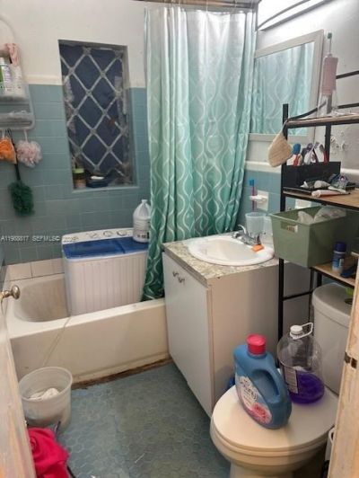 8250 NE 4th Ave, Miami, FL 33138 Photo