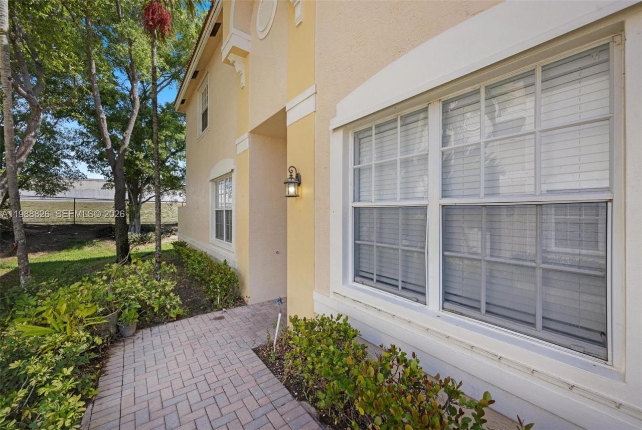 12471 SW 42nd St , Miramar, FL 33027 Photo