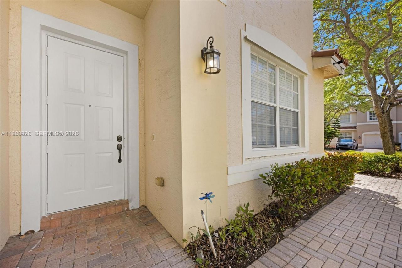 12471 SW 42nd St , Miramar, FL 33027 Photo