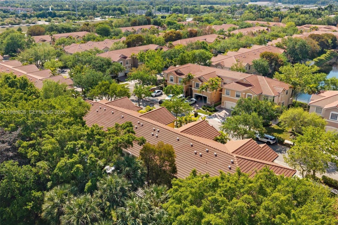 12471 SW 42nd St , Miramar, FL 33027 Photo