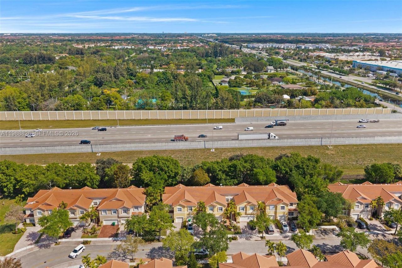 12471 SW 42nd St , Miramar, FL 33027 Photo