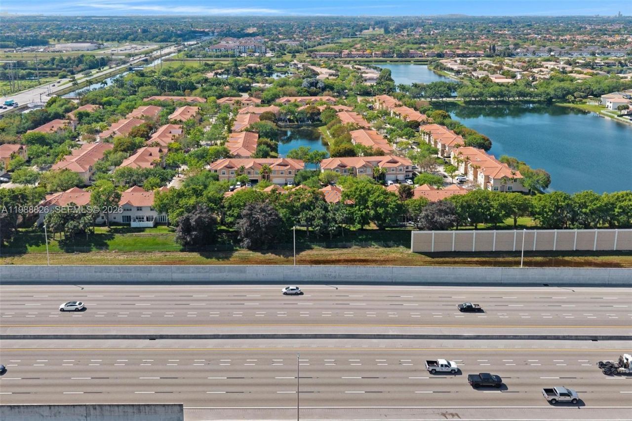 12471 SW 42nd St , Miramar, FL 33027 Photo