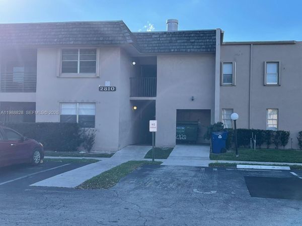 2810 Riverside Dr , Unit 203-4, Coral Springs, FL 33065