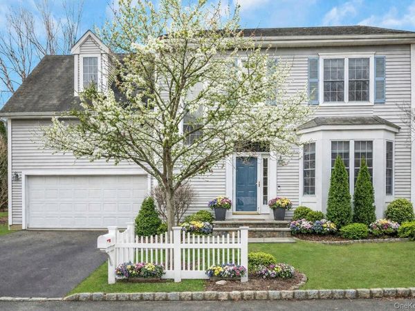 33 Valimar Boulevard, White Plains, NY 10603