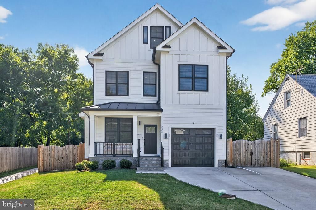 2808 W GEORGE MASON ROAD, FALLS CHURCH, VA 22042