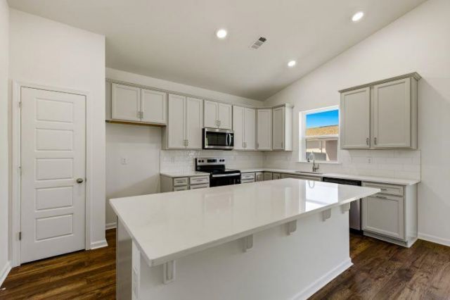 6036 Harness Ct. Photo 11