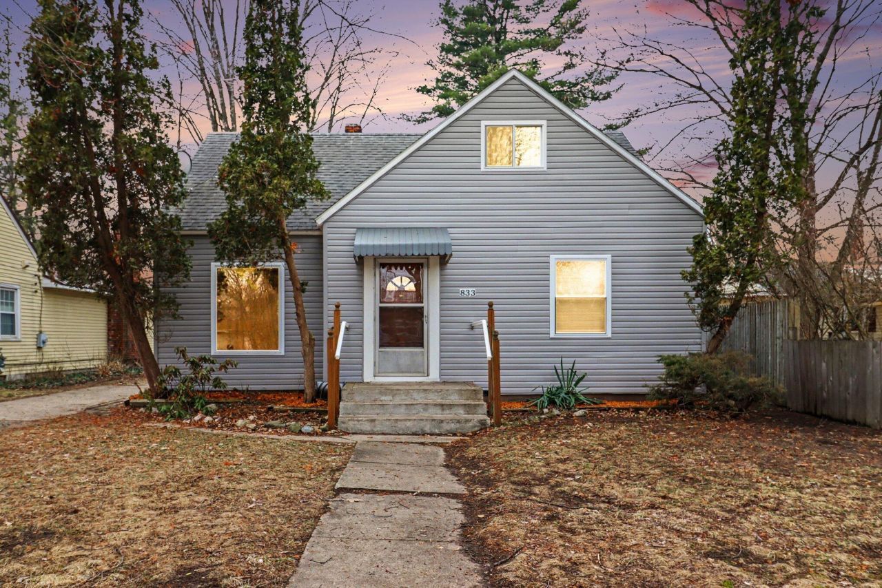 833 Grant Street, Big Rapids, MI 49307 Main Photo
