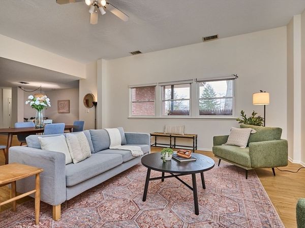 26 Crescent St, Unit G2, Northampton, MA 01060