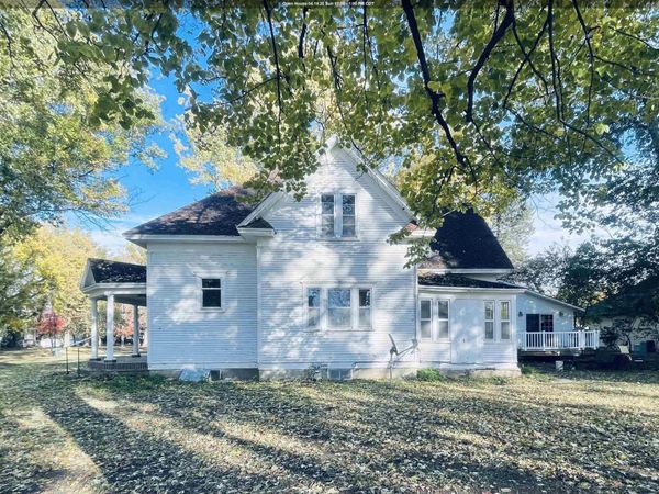 204 Jackson St, Moville, IA 51039