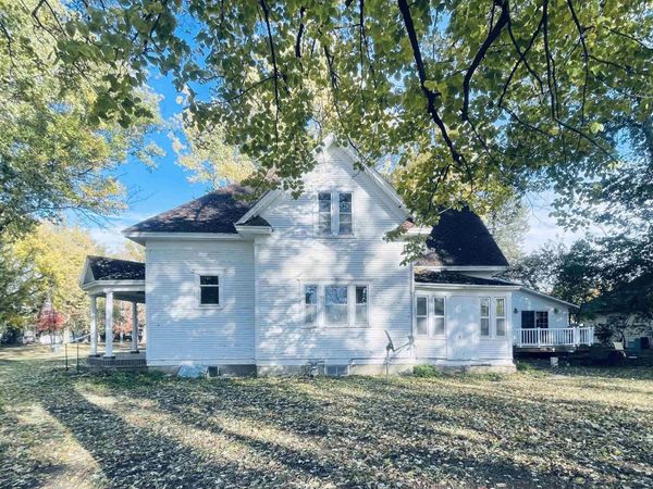 204 Jackson St, Moville, IA 51039