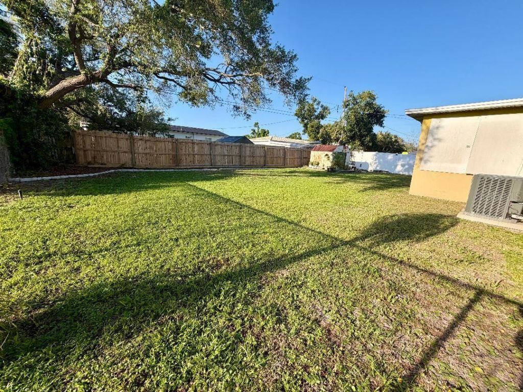 3624 Abington Avenue S, Saint Petersburg, FL 33711 Photo
