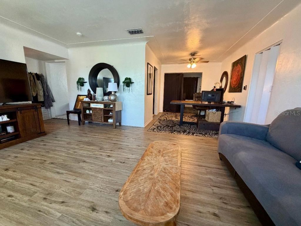 3624 Abington Avenue S, Saint Petersburg, FL 33711 Photo