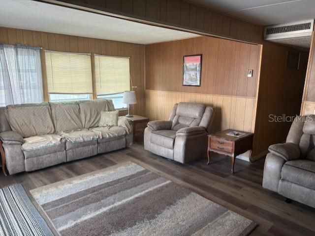 308 51st Avenue Drive W, Bradenton, FL 34207 Photo