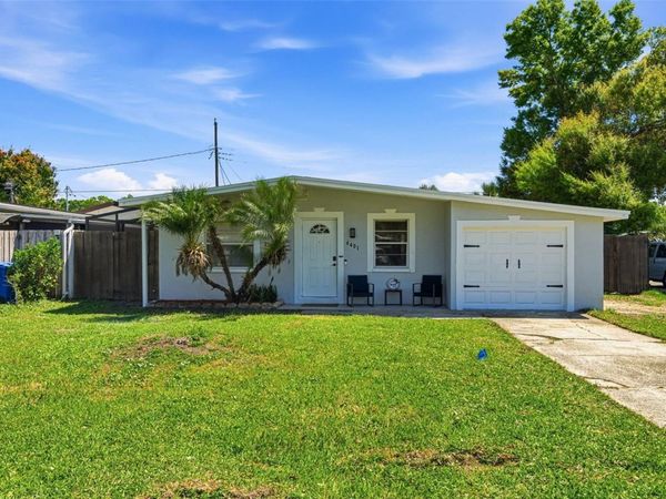 6401 N HALE AVENUE, TAMPA, FL 33614