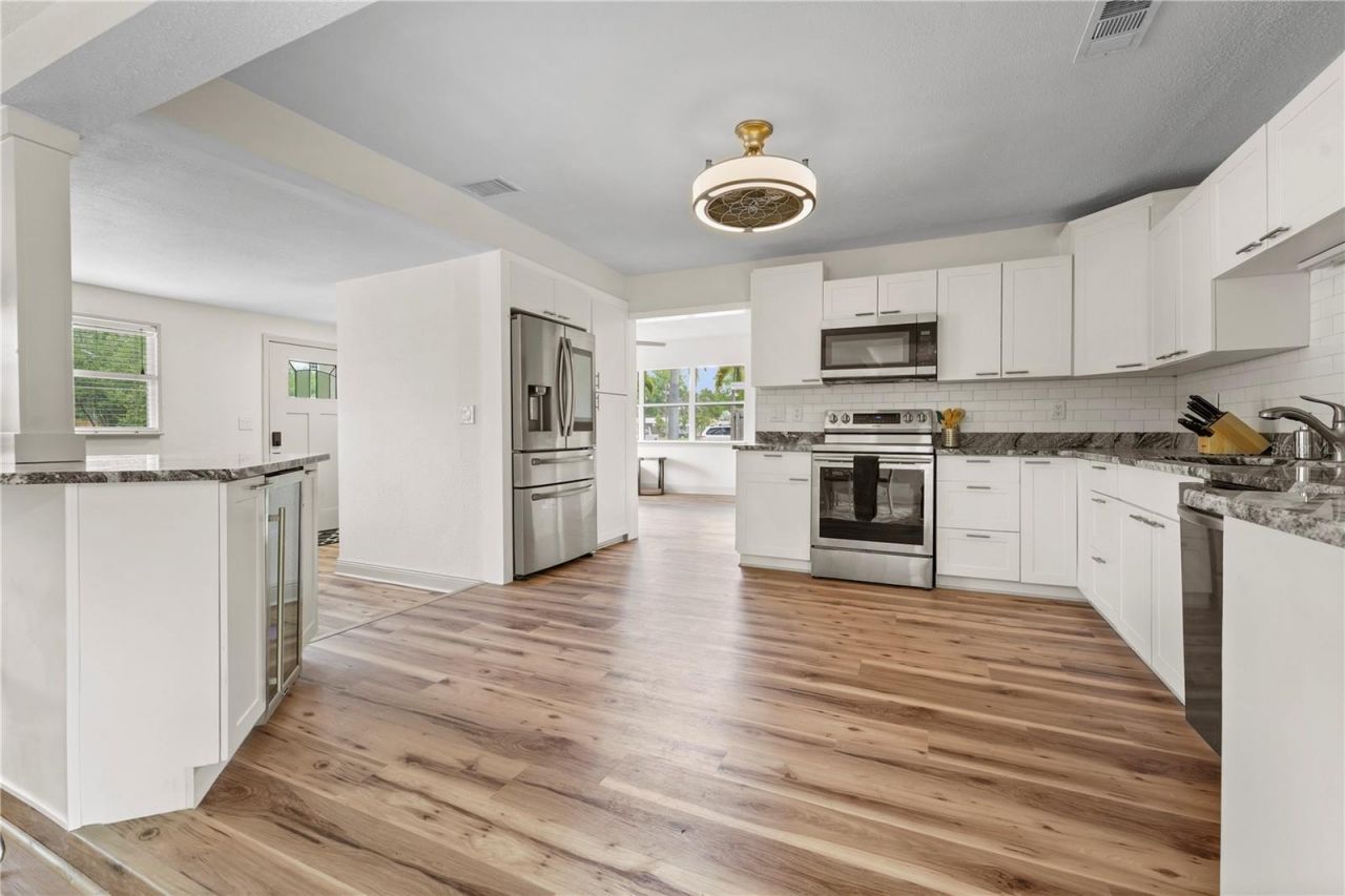 7310 11th Avenue N, Saint Petersburg, FL 33710 Photo