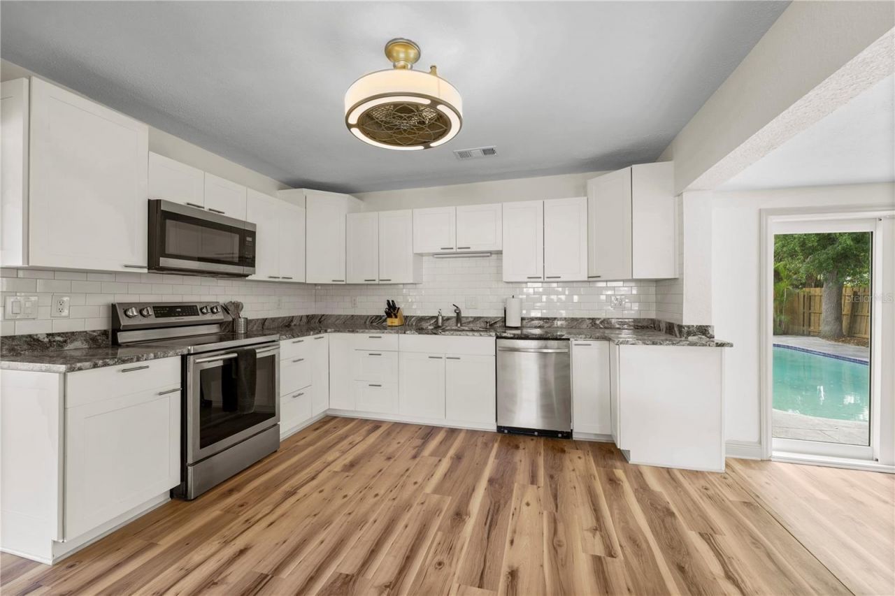 7310 11th Avenue N, Saint Petersburg, FL 33710 Photo