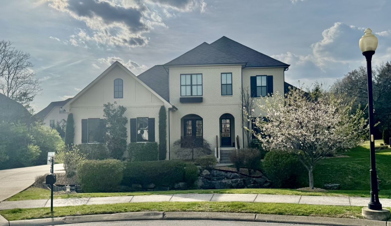 1025 Fortrose Dr , Gallatin, TN 37066 Main Photo