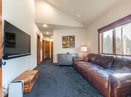 11710 Tinkers Landing, Truckee, CA 96161 Photo