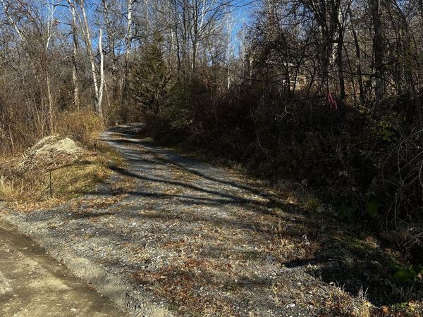 2014 River Road, Melrose, NY 12154