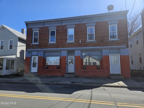 38 Main Street, Unit 2, Ravena, NY 12143