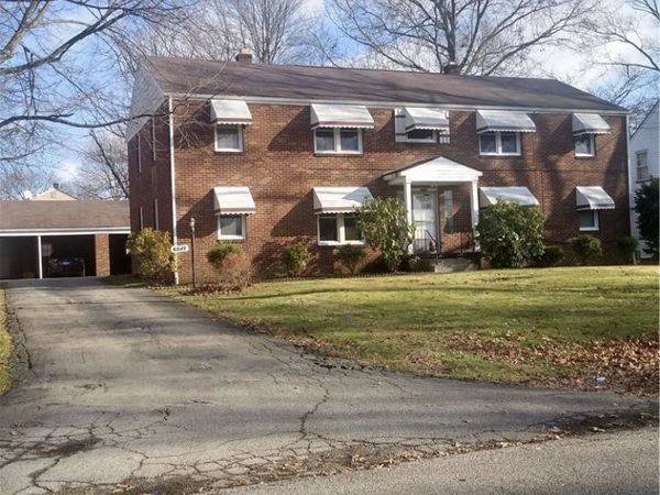 5247 Old Oxford Lane , Youngstown, OH 44512