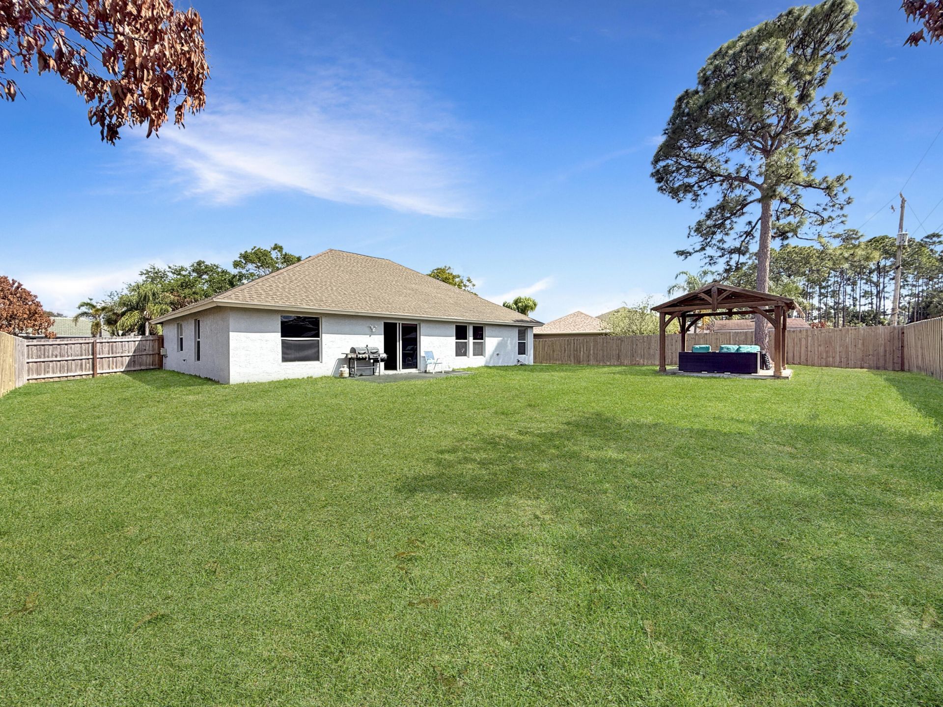 1526 SW Dycus Avenue, Port Saint Lucie, FL 34953 Photo