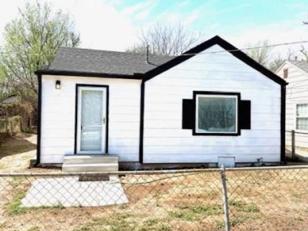 1419 S genessee Street, Oklahoma City, OK 73129