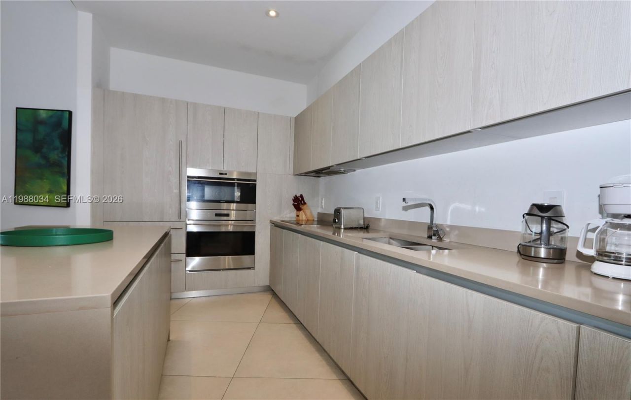 4111 S Ocean Dr, Unit UPH8, Hollywood, FL 33019 Photo