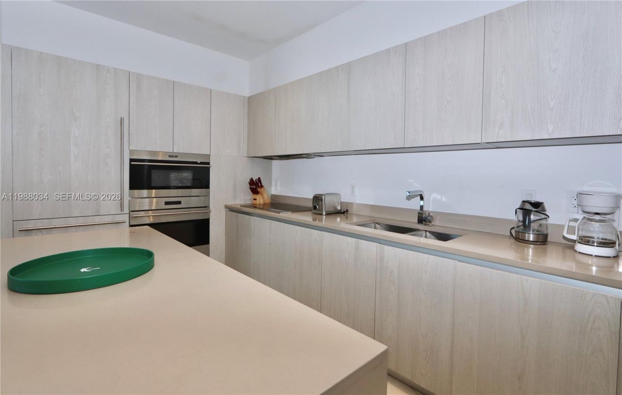 4111 S Ocean Dr, Unit UPH8, Hollywood, FL 33019 Photo
