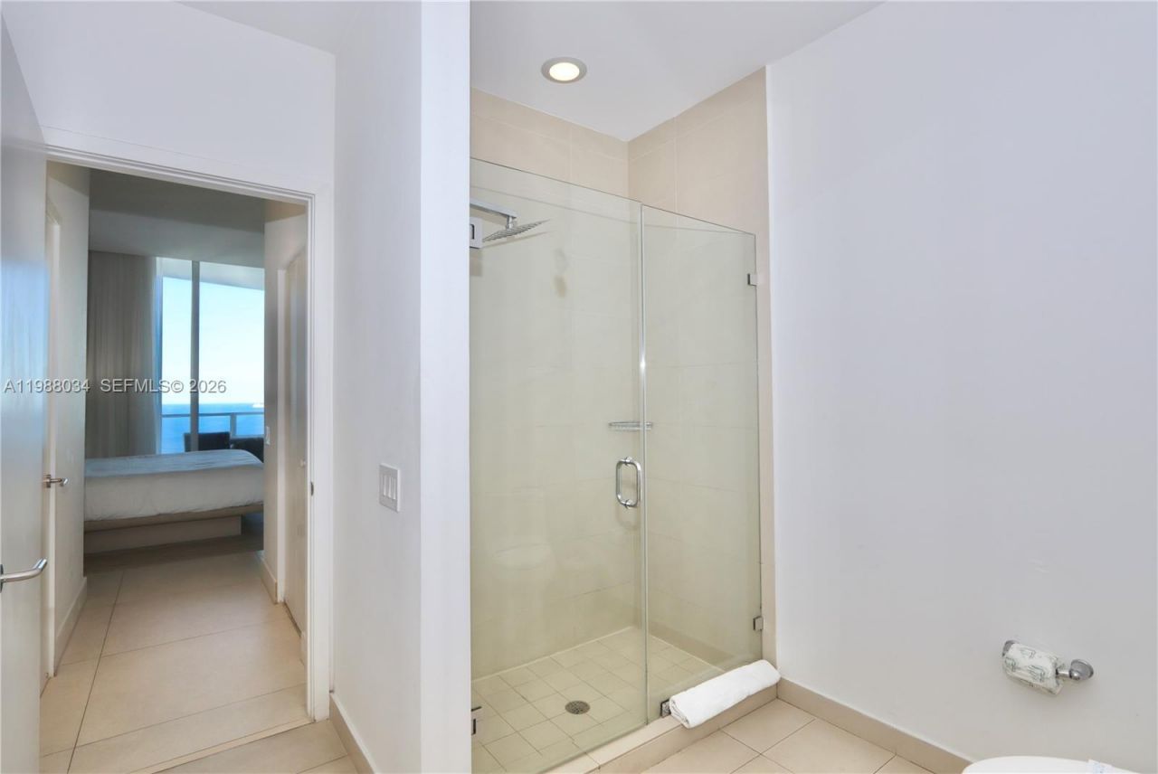 4111 S Ocean Dr, Unit UPH8, Hollywood, FL 33019 Photo