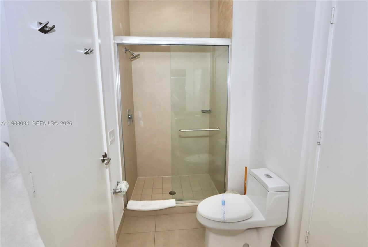 4111 S Ocean Dr, Unit UPH8, Hollywood, FL 33019 Photo