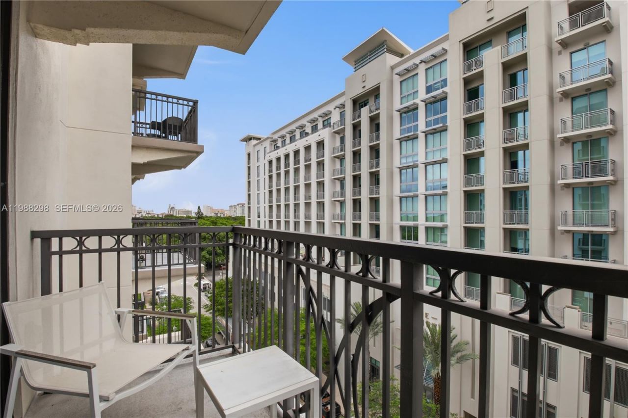 301 Altara Ave, Unit 603, Coral Gables, FL 33146 Photo