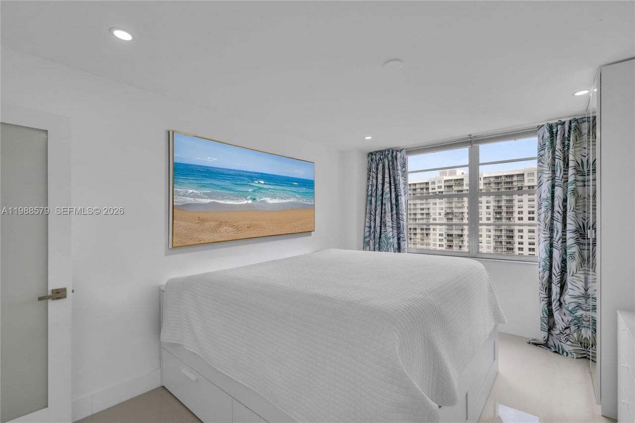 2801 NE 183rd St , Unit 1516W, Aventura, FL 33160 Photo