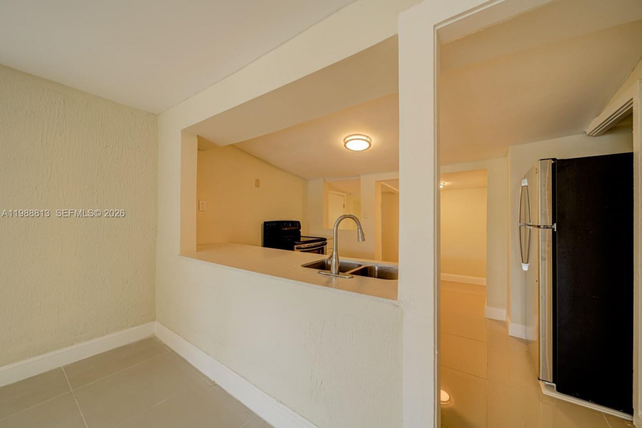 829 NW 56th St , Miami, FL 33127 Photo