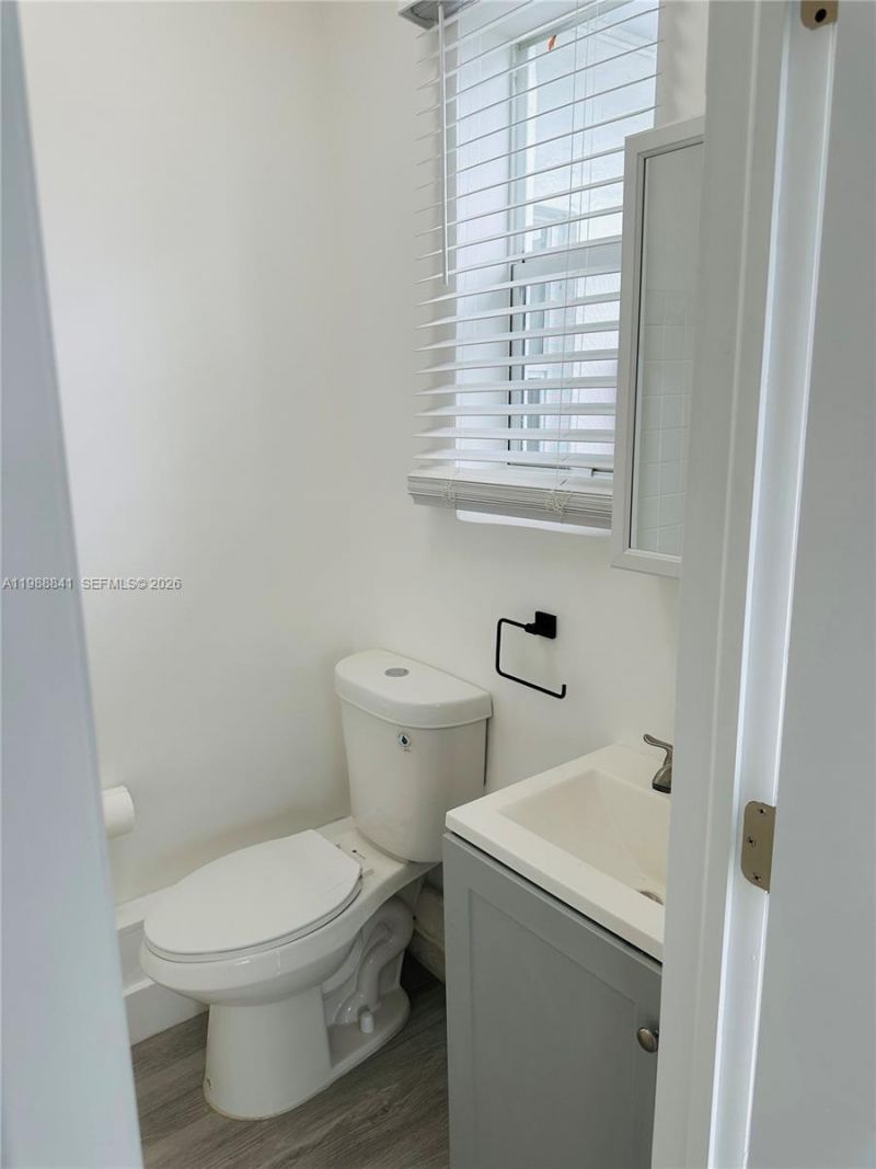 2765 NW 55th St , Unit 2, Miami, FL 33142 Photo