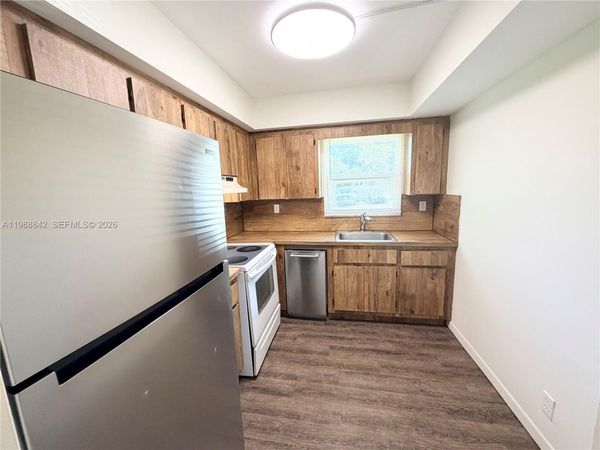 6131 SW 42nd Ct, Unit 6131, Davie, FL 33314