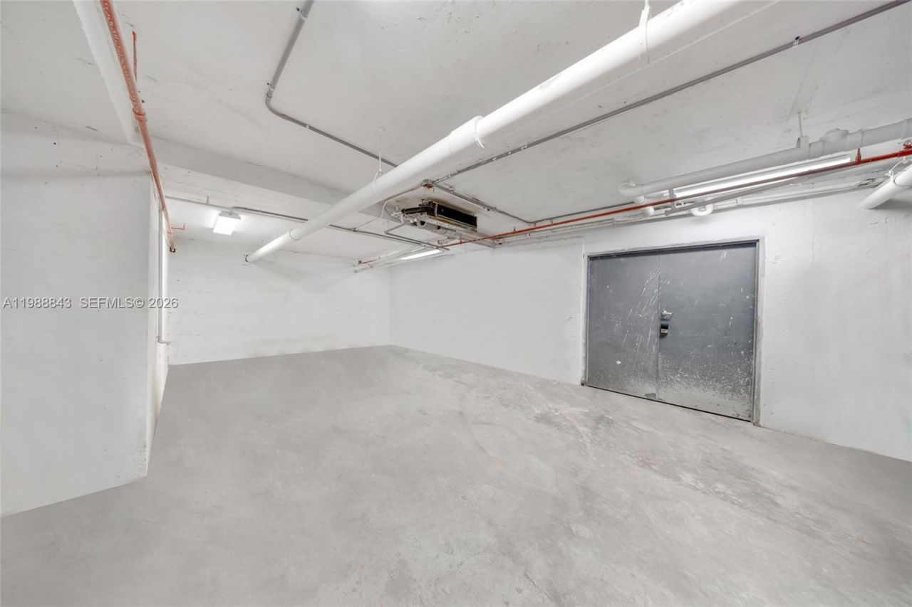 5445 Collins Ave , Unit CU14, Miami Beach, FL 33140 Photo