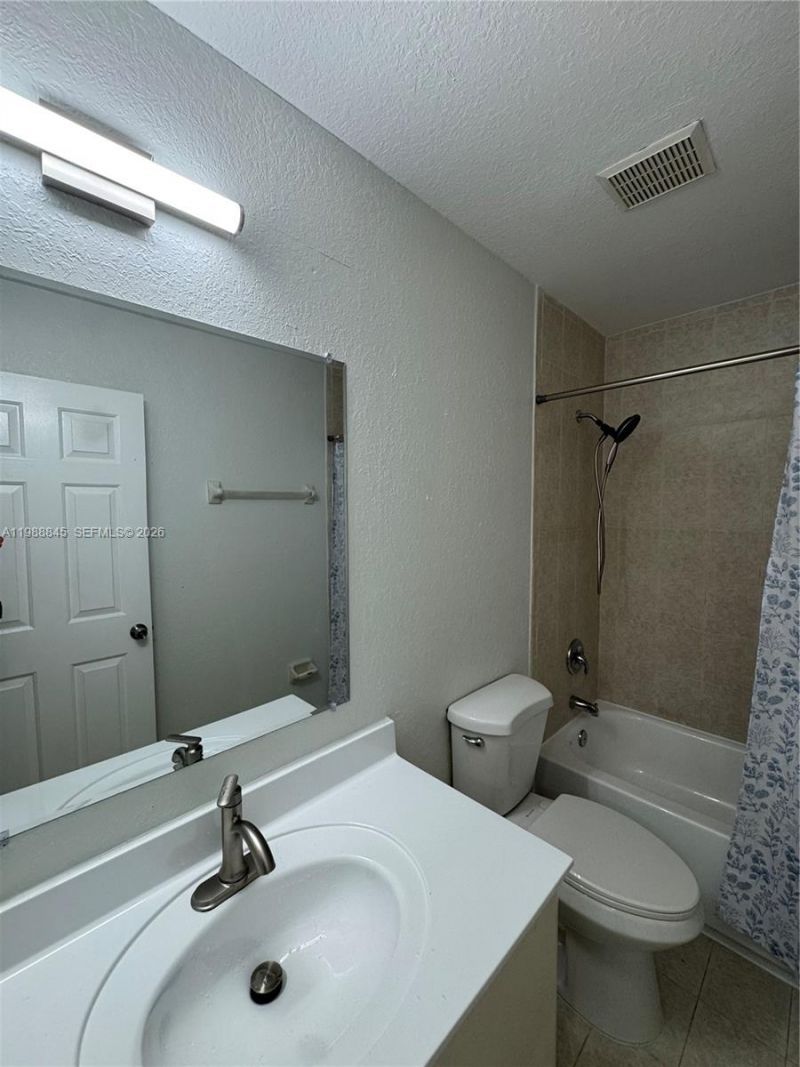 2518 SE 15th Pl , Homestead, FL 33035 Photo