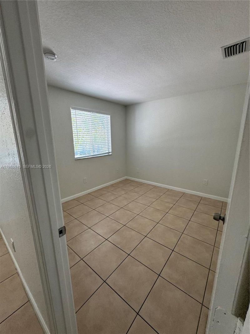 2518 SE 15th Pl , Homestead, FL 33035 Photo